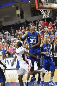 Tennessee_State_Basketball_Player