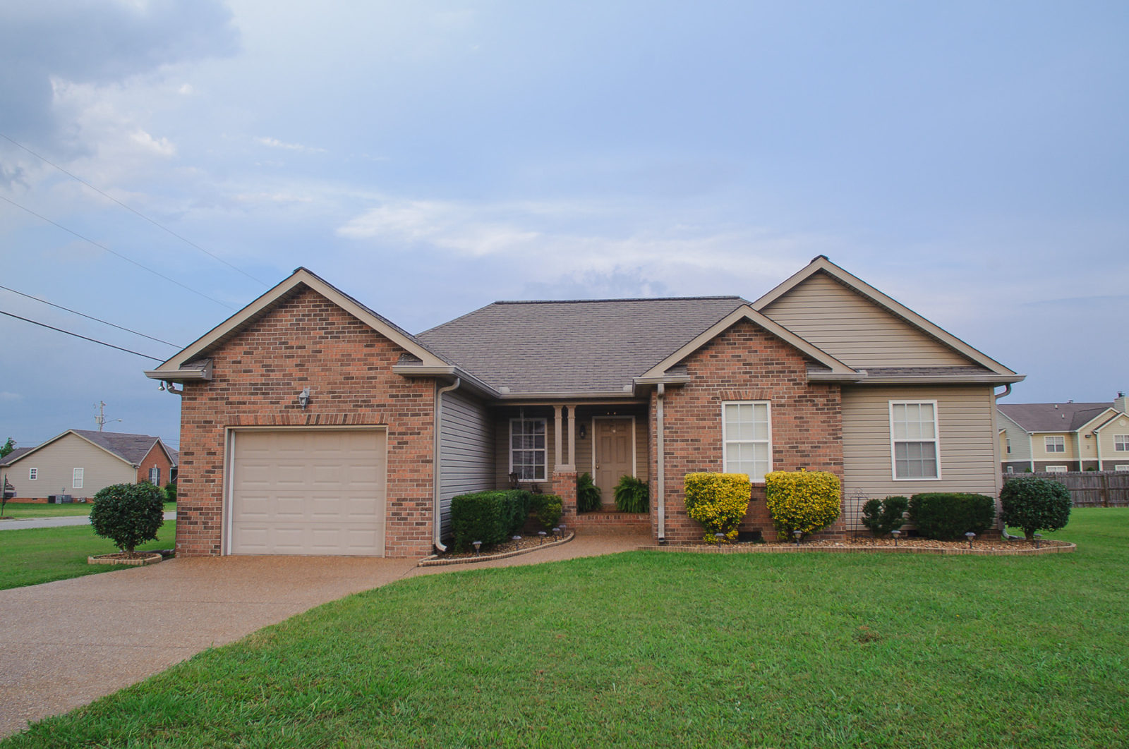 1371 Piercy Street | Lebanon TN Real Estate Photography