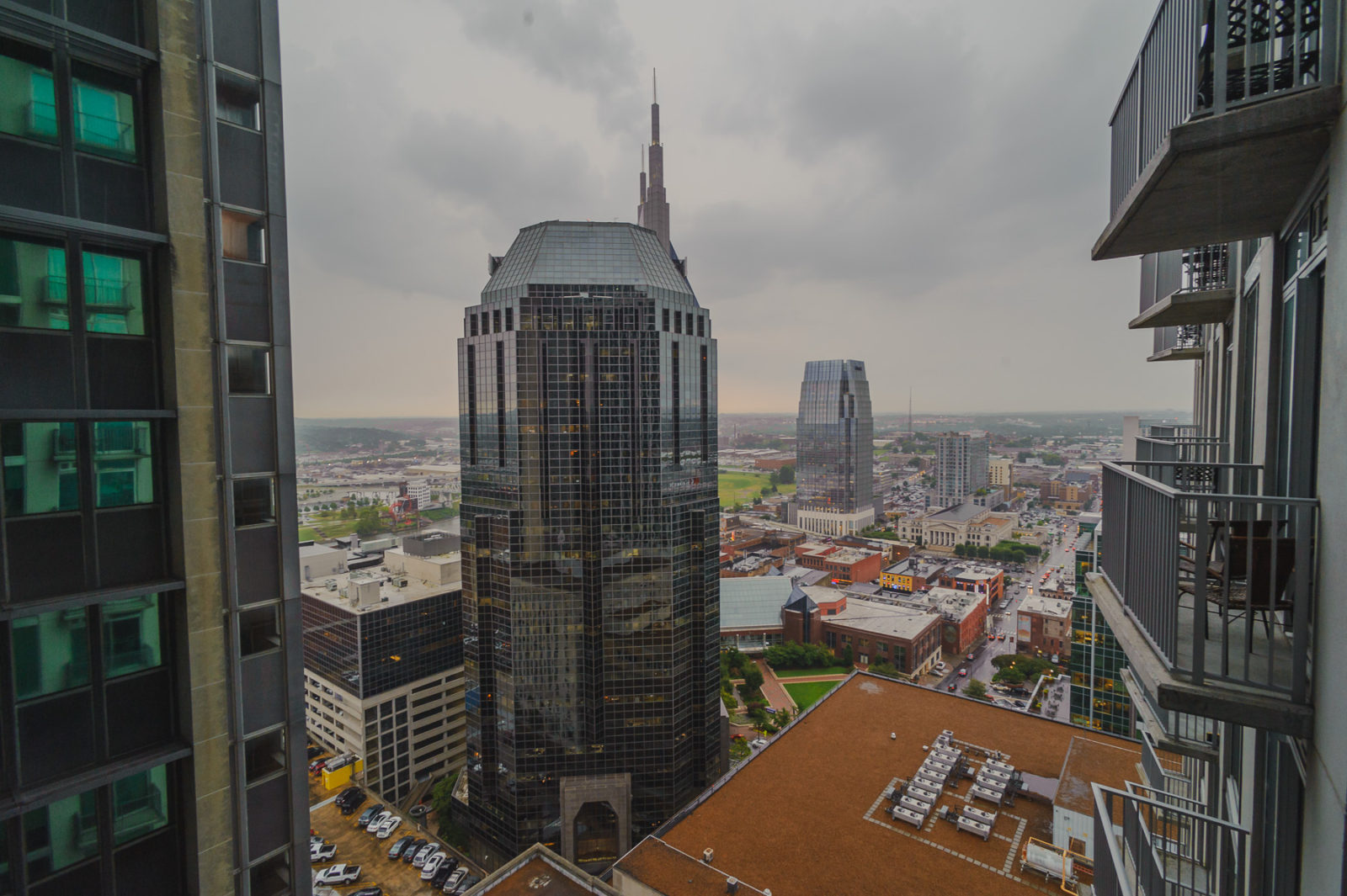 Nashville Real Estate Photography | 21st Floor Suite @ Viridian