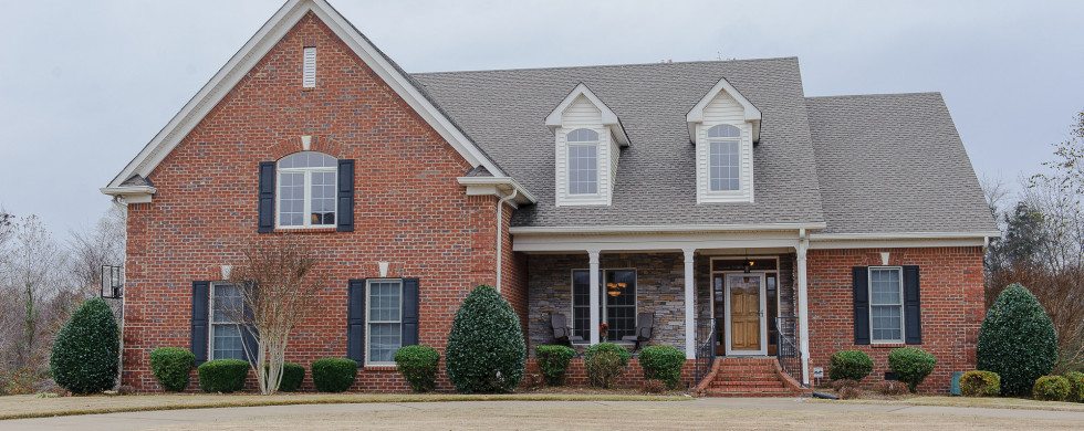 front photograph of old hickory tn house for sale