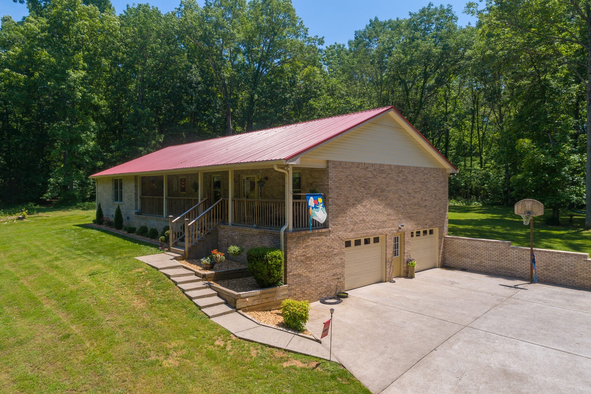 Wes Stone presents 2413 Burton Rd | Mt Juliet TN Real Estate
