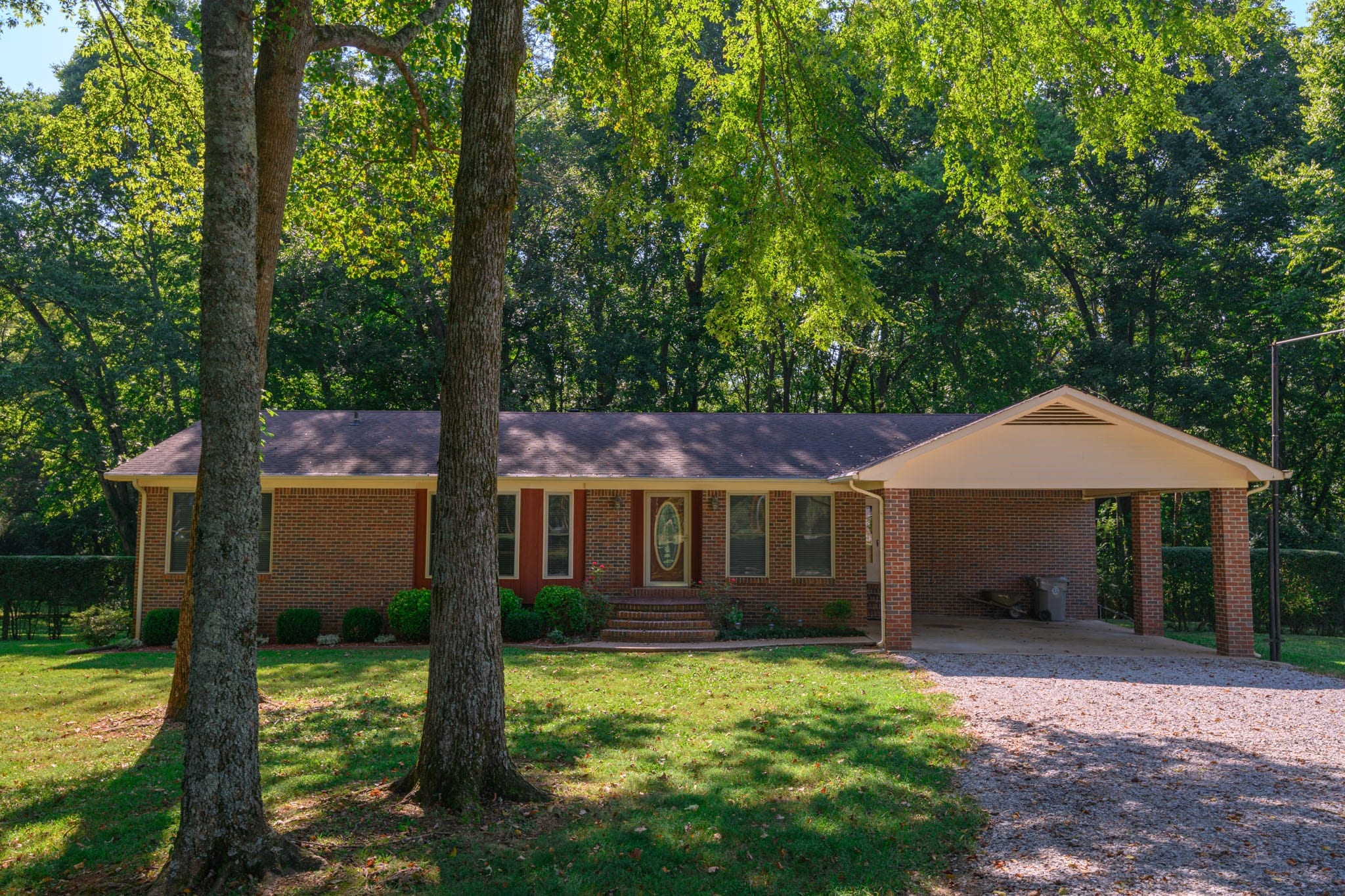 Estill Springs Lake House Video Tour | 622 Eastbrook Rd