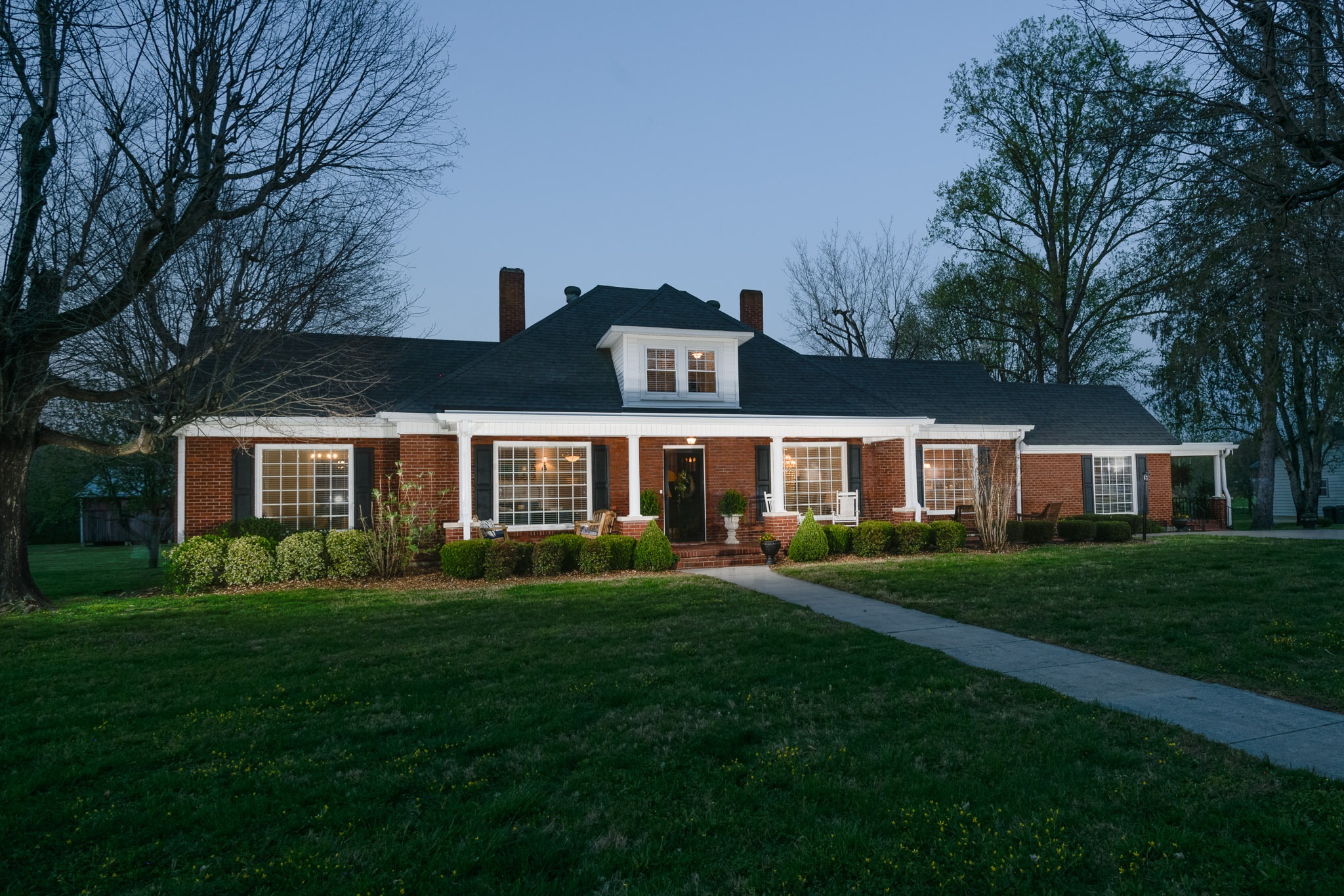 Castalian Springs Real Estate | 421 Old Highway 25