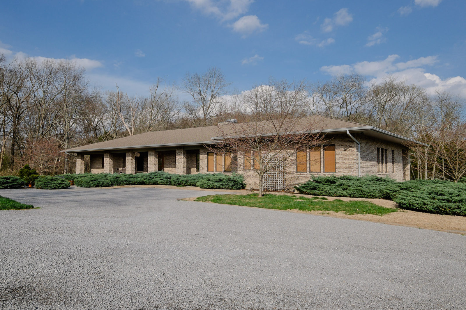 Lebanon TN Real Estate | Nancy Oberti – 1113 Palmer Rd