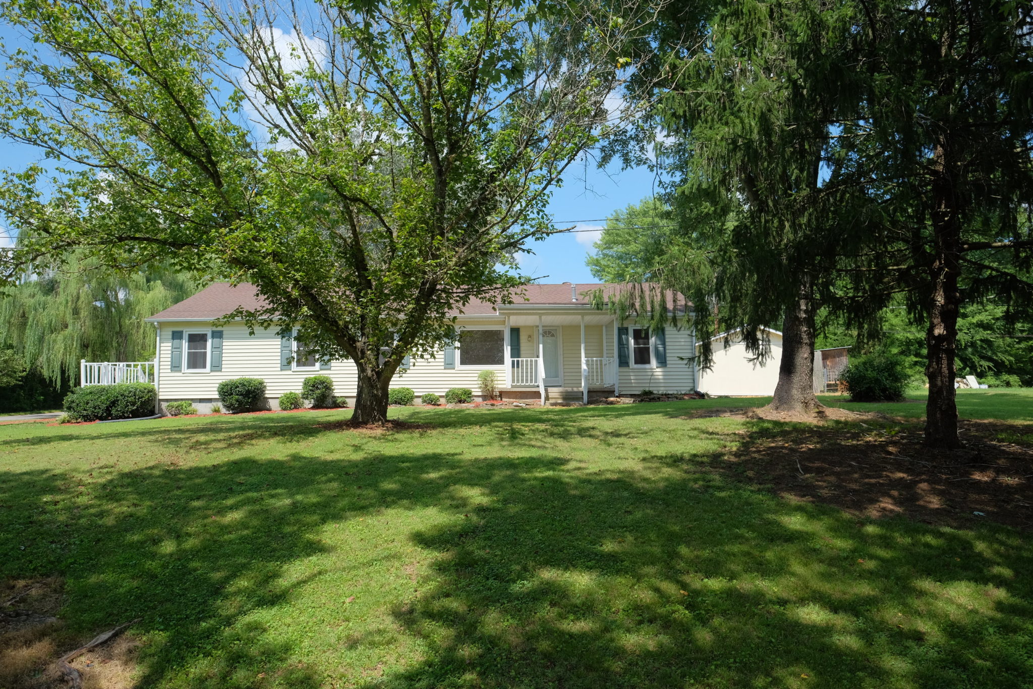 14 Preston Rd East, Gordonsville TN Real Estate Photo GalleryDon Wright