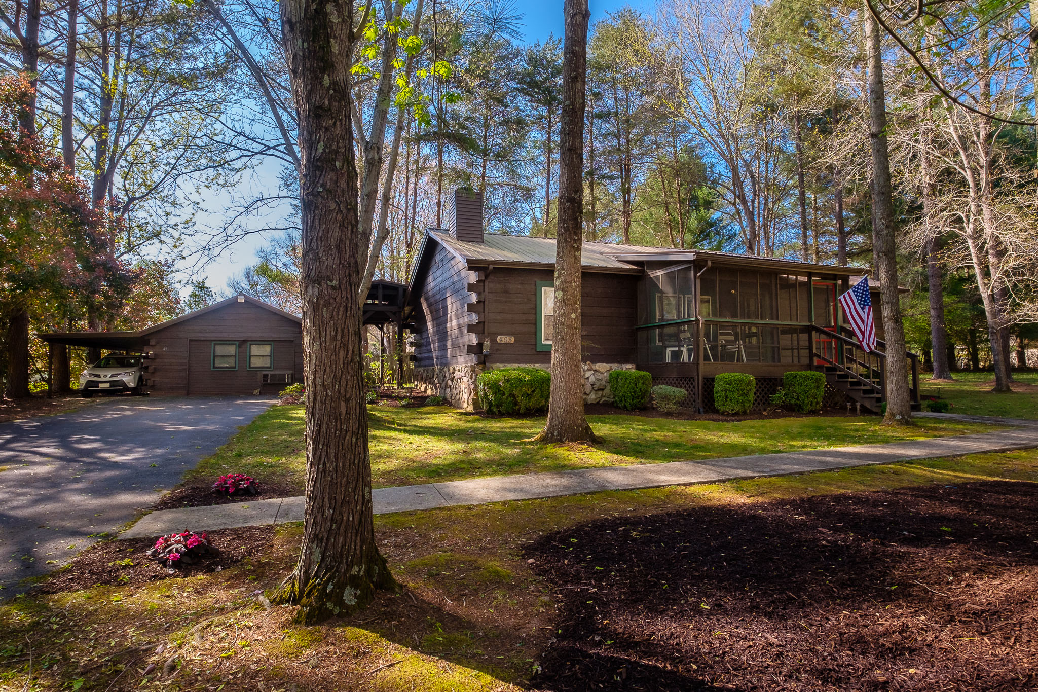 Manchester Real Estate Virtual Tour | 495 Ridgefield Cir