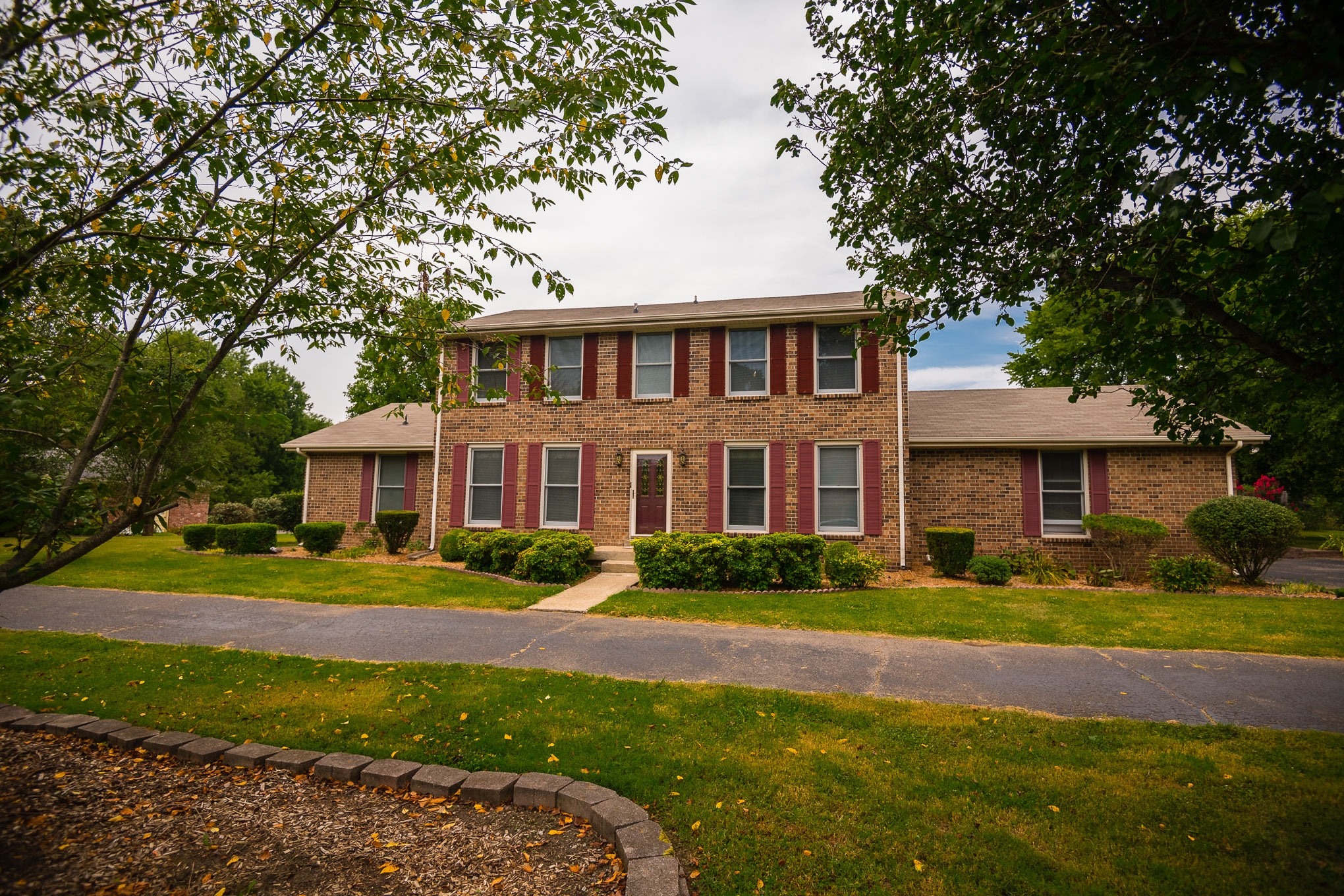 Gallatin TN Real Estate | 1009 Lochland Dr