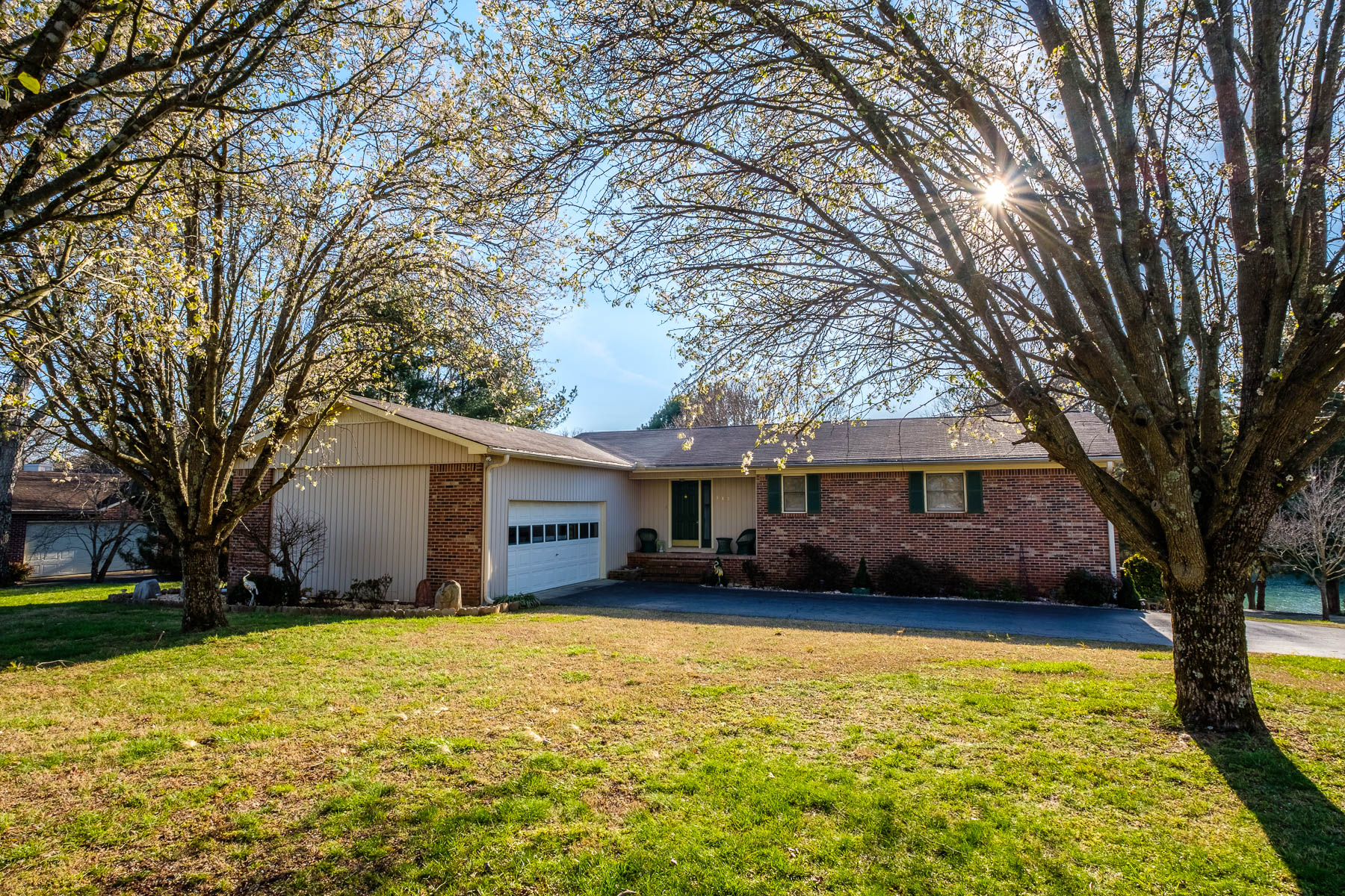 Winchester TN Real Estate Video Tour | 117 Brandi Way